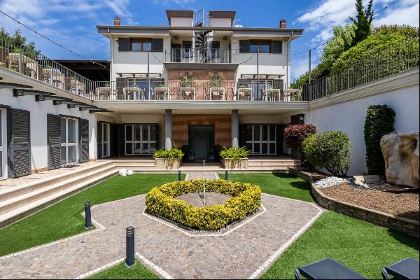 Private Villa for sale in Caserta (Italy)