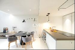 Flat For Sale In Via Augusta, Sant Gervasi, Barcelona