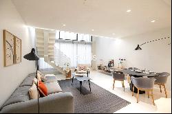 Flat For Sale In Via Augusta, Sant Gervasi, Barcelona