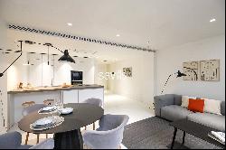 Flat For Sale In Via Augusta, Sant Gervasi, Barcelona