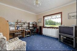 Laigh Middleton, Brisbane Glen Road, Largs, Ayrshire, KA30 8SL