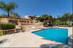 Large Mediterranean Villa for sale with partially views of bay Palma