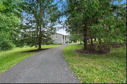 2111 E Lake Road, Skaneateles NY 13152