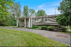 2111 E Lake Road, Skaneateles NY 13152