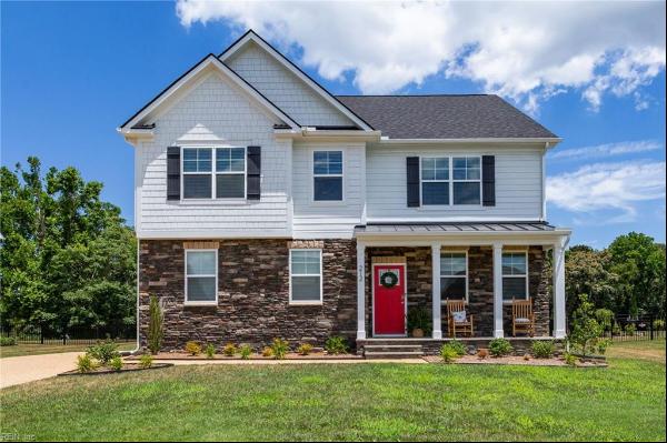 212 Saint Andrews, Smithfield VA 23430