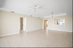 1510 Oak Boulevard Unit 103, Vero Beach FL 32967