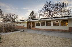 528 Don Sosteno Road, Los Lunas NM 87031