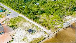 1855 Noleka Ct, Navarre FL 32566