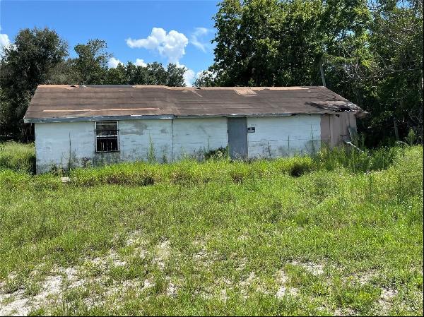 390 Recker Highway, Auburndale FL 33823