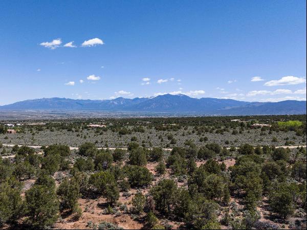 Lot 9 Calle Altimira, Ranchos De Taos NM 87557