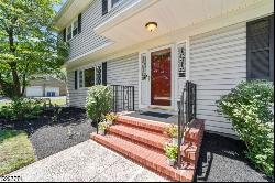 382 Burnt Hill Rd, Montgomery Twp. NJ 08558