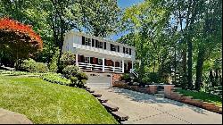 592 Olive St, McCandless PA 15237