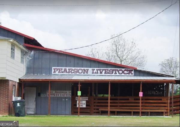 1168 US Highway 441 N, Pearson GA 31642