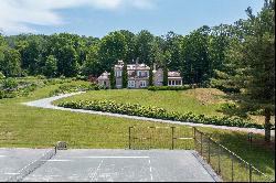 New World Meets Old in this French Country Inspired Estate