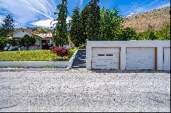 Timeless Charm in Chelan