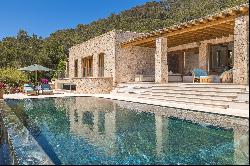 Exceptional villa with sea and countryside views in Ibiza