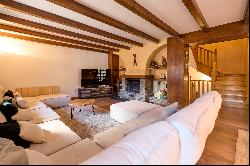 Large rustic Townhouse Large rustic Townhouse to buy in Canillo