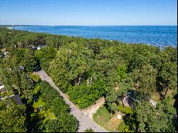 Large land plot at the seashore in Jurmala