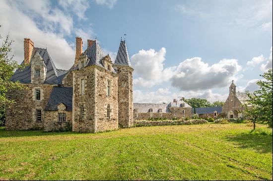 Stunning Historic Castle on 71-Hectare Estate Near Angers