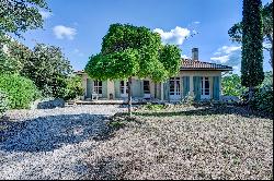 Lovely family house of 207sqm with swimming pool and open views in Bouc Bel Air