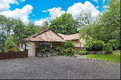 156 Landing Meadow Road,Smithtown, NY, 11787