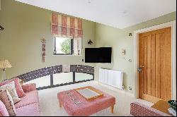 Coberley, Cheltenham, Gloucestershire, GL53 9FF