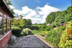 Duddleswell, Uckfield, East Sussex, TN22 3JA