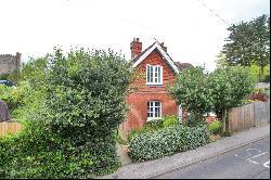 Childsbridge Lane, Seal, Sevenoaks, Kent, TN15 0BL