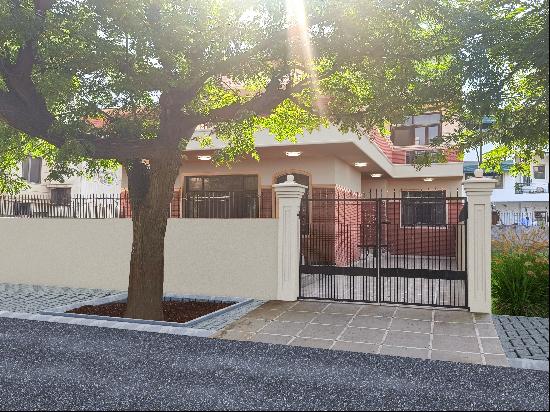 Bungalow in Phase 1, Gurugram