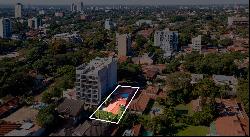 Strategically located plot in Barrio Recoleta