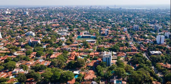 Strategically located plot in Barrio Recoleta