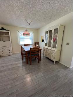 2950 SE Ocean # 134-8, Stuart FL 34996