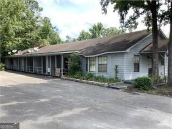 421 W King Avenue #2, Kingsland GA 31548