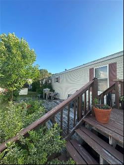 6685 N M-66 Unit 150, Charlevoix MI 49720