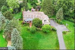 1267 Valley Road, Glen Mills PA 19342