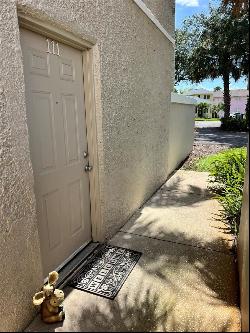 235 6th Street NW #111, Winter Haven FL 33881