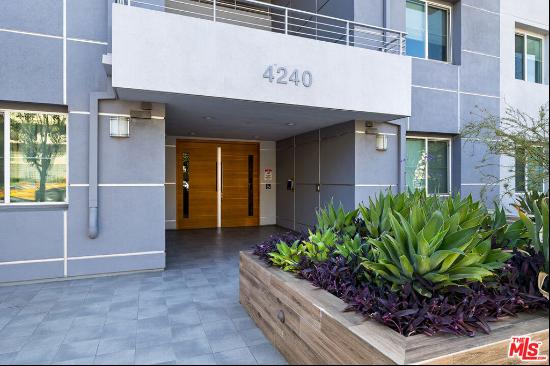 4240 Laurel Canyon Boulevard Unit 403, Studio City CA 91604