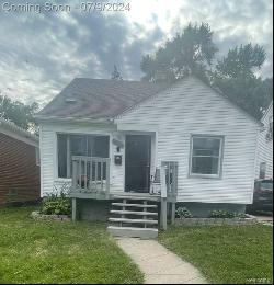 11633 AUBURN Street, Detroit MI 48228