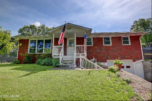 12 Valley View Road, Lock Haven PA 17745