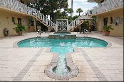 480 5th ST S #102, Naples FL 34102