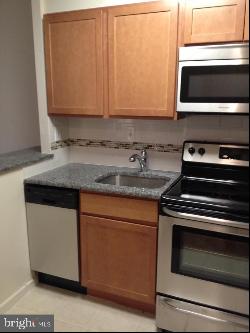 224 W Rittenhouse Square Unit 718, Philadelphia PA 19103