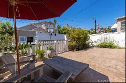 533 Lombardy Lane, Laguna Beach CA 92651