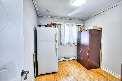 8489 8491 Rue Birnam, Montreal (Villeray/Saint-Michel/Parc-Extension) QC H3N2V2