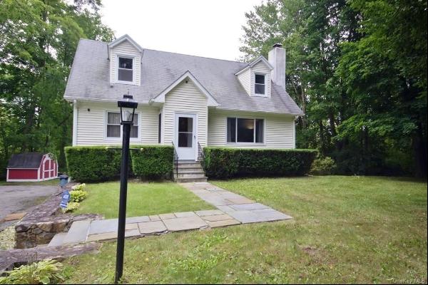 182 Wood Street, Mahopac NY 10541