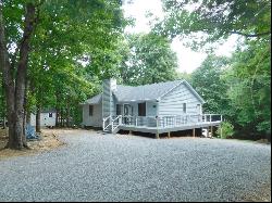 1681 Diamond Hill Rd, Moneta VA 24121