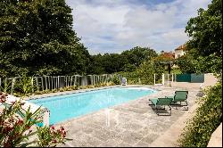 LOVELY MASTER HOUSE IN THE BEARN WITH SWIMMING POOL