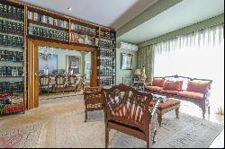 Magnificent property very bright in Paseo de la Habana