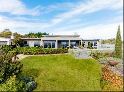 9 and 11 Burbury Ridge, Havelock North