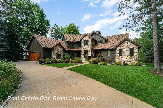 725 Edenville Lake, Hope, MI, 48628, USA