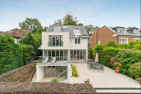 A modern family home on Wentworth.